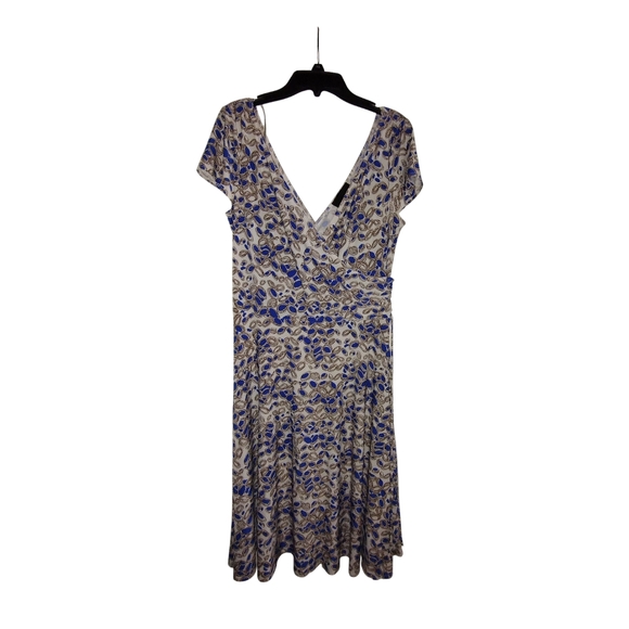 EUC Scarlett Sleeveless Blue and White Dress Midi - Picture 3 of 6